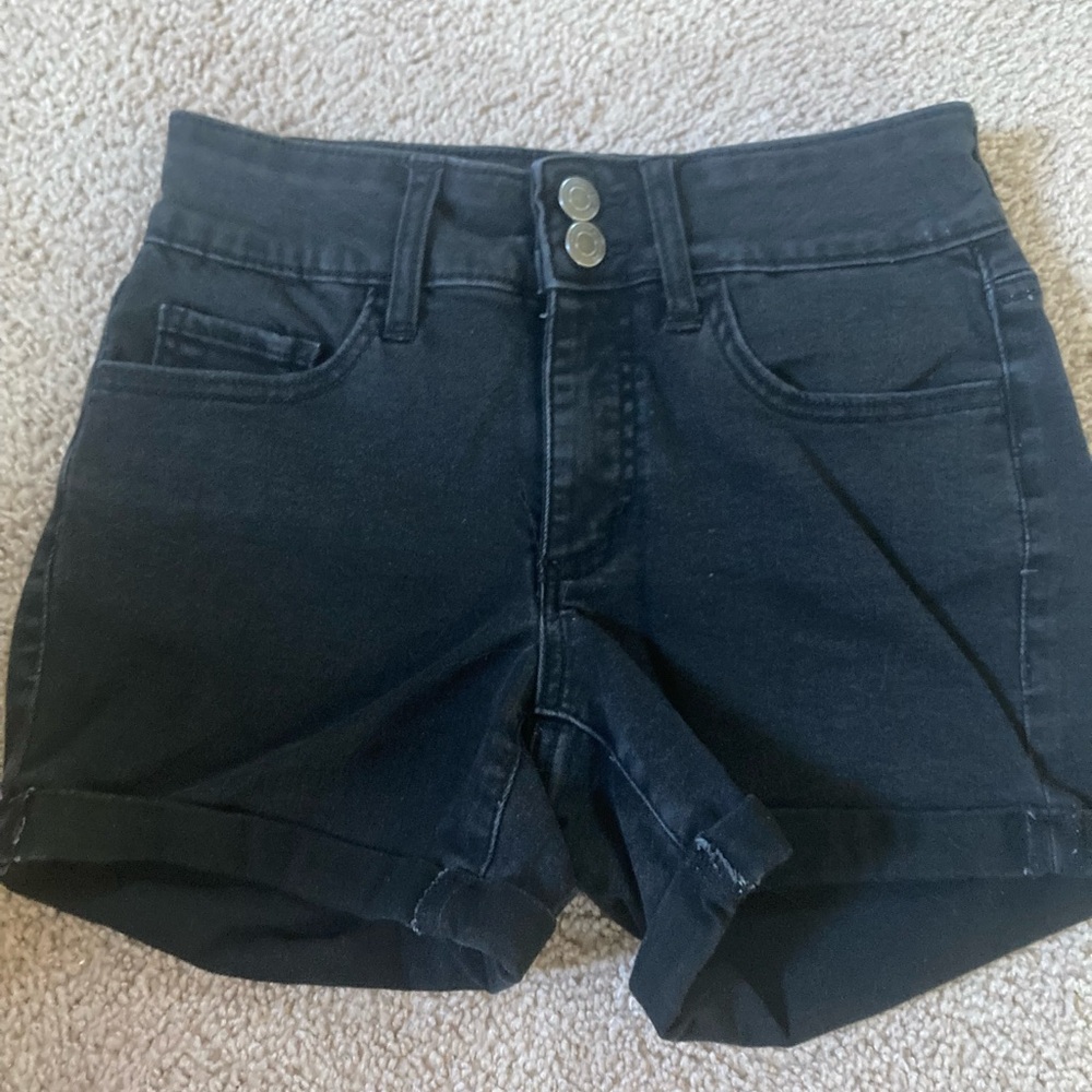 SO Black Mid Rise Shorts with Slim Fit